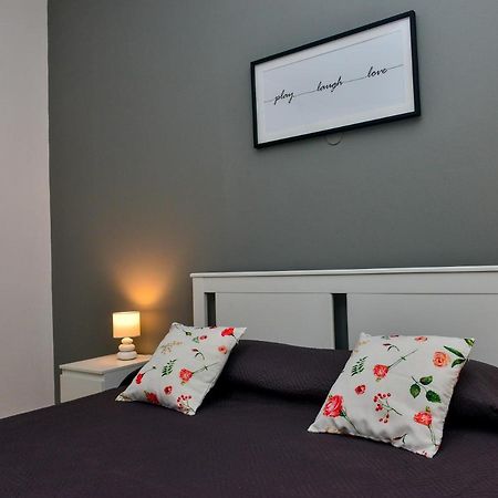 Amaryllis Apartments บาเกเรีย ภายนอก รูปภาพ
